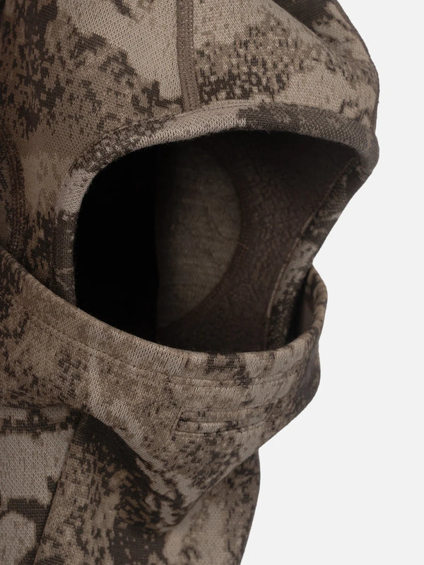 Side ear panels and nose opening