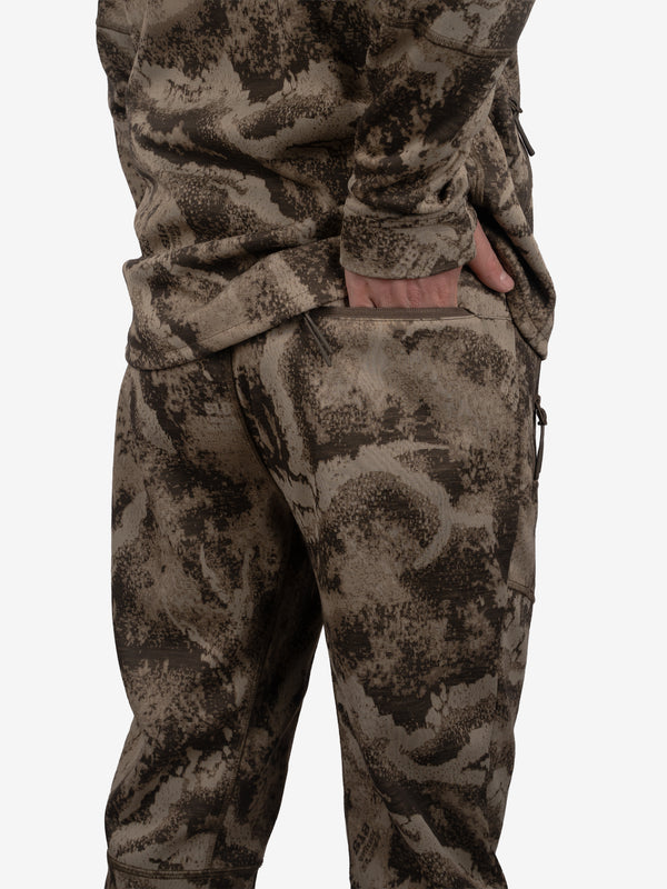 Rear pocket
