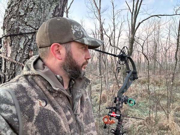 November Morning Magic: Why the Early Hours Win After the Rut Peak