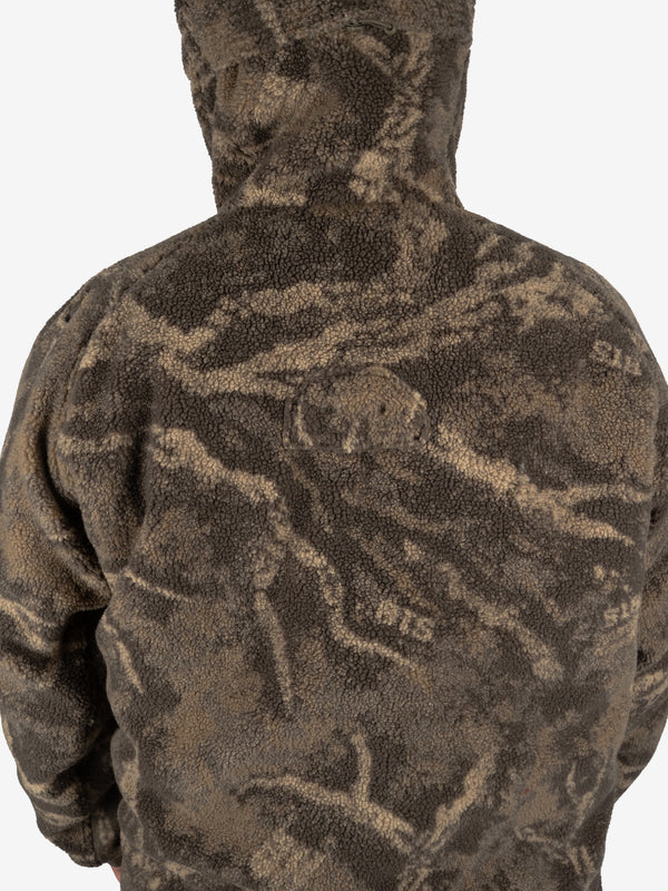 Harness vent in upper back