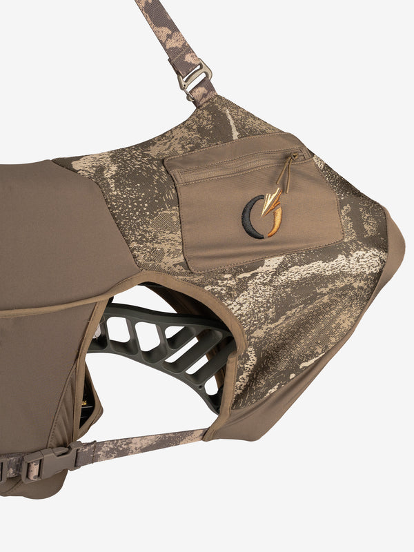 Zippered storage pocket on side