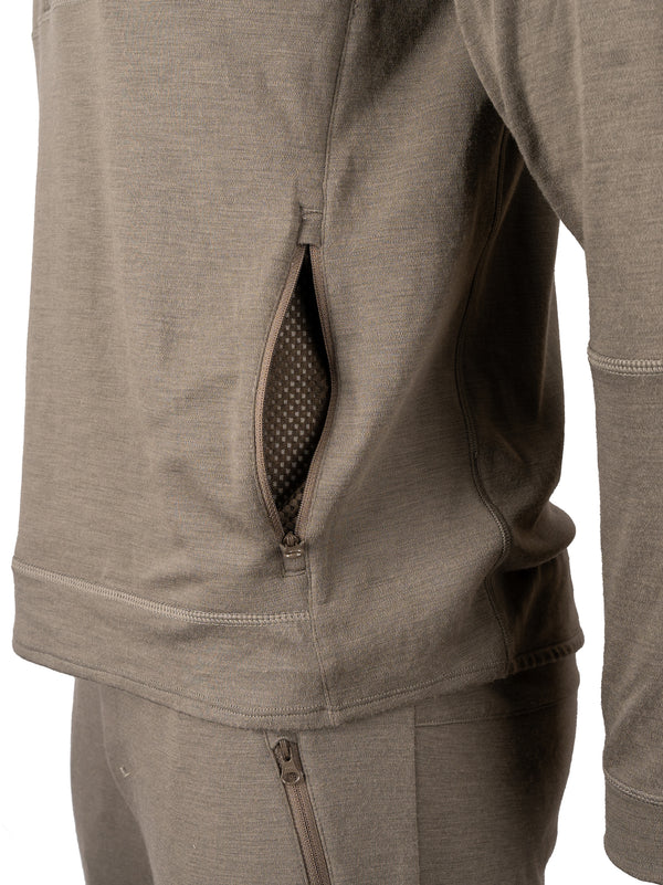 Vented kangaroo pocket